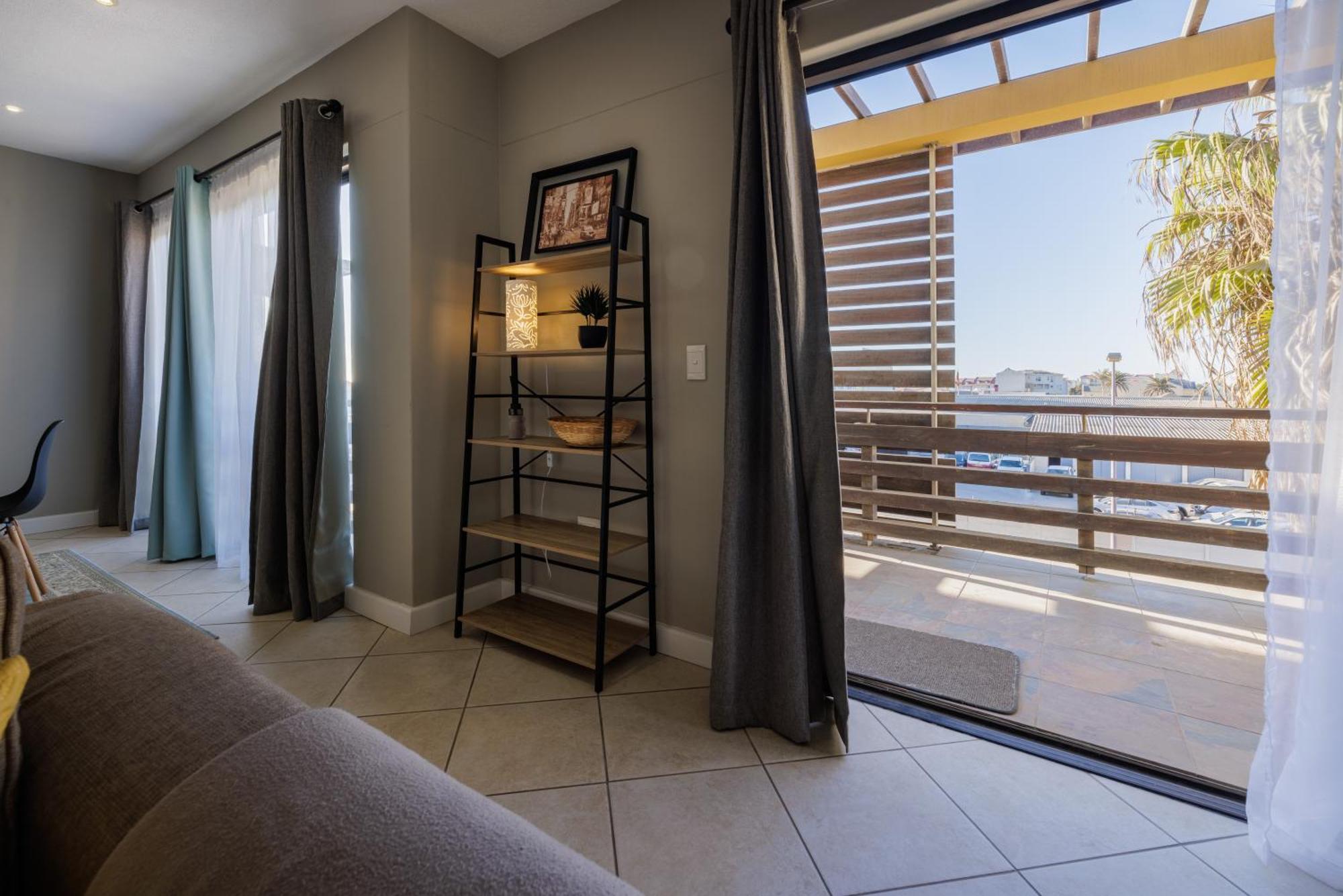 Moringa Gardens 2D Apartment ซวาคอปมุนด์ ภายนอก รูปภาพ