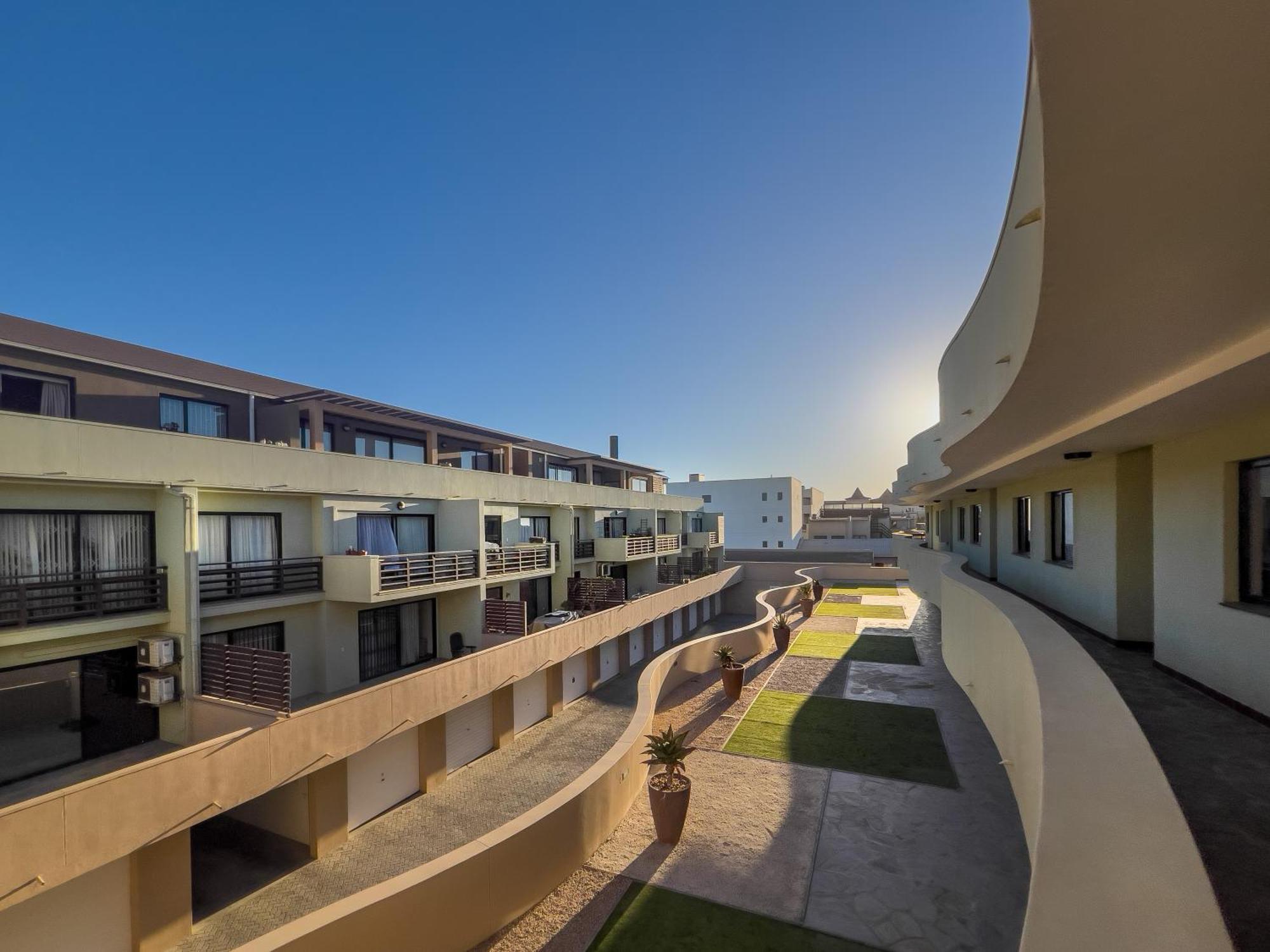Moringa Gardens 2D Apartment ซวาคอปมุนด์ ภายนอก รูปภาพ